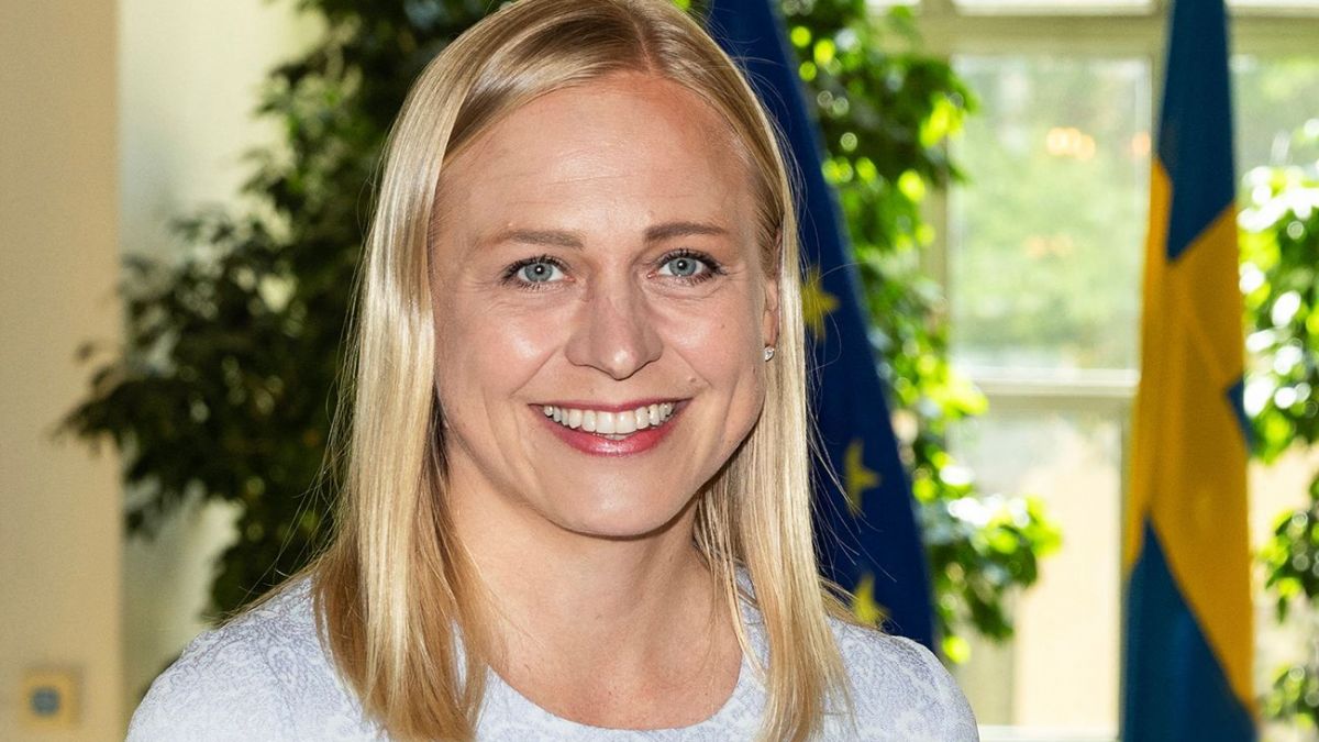 elina valtonen pituus